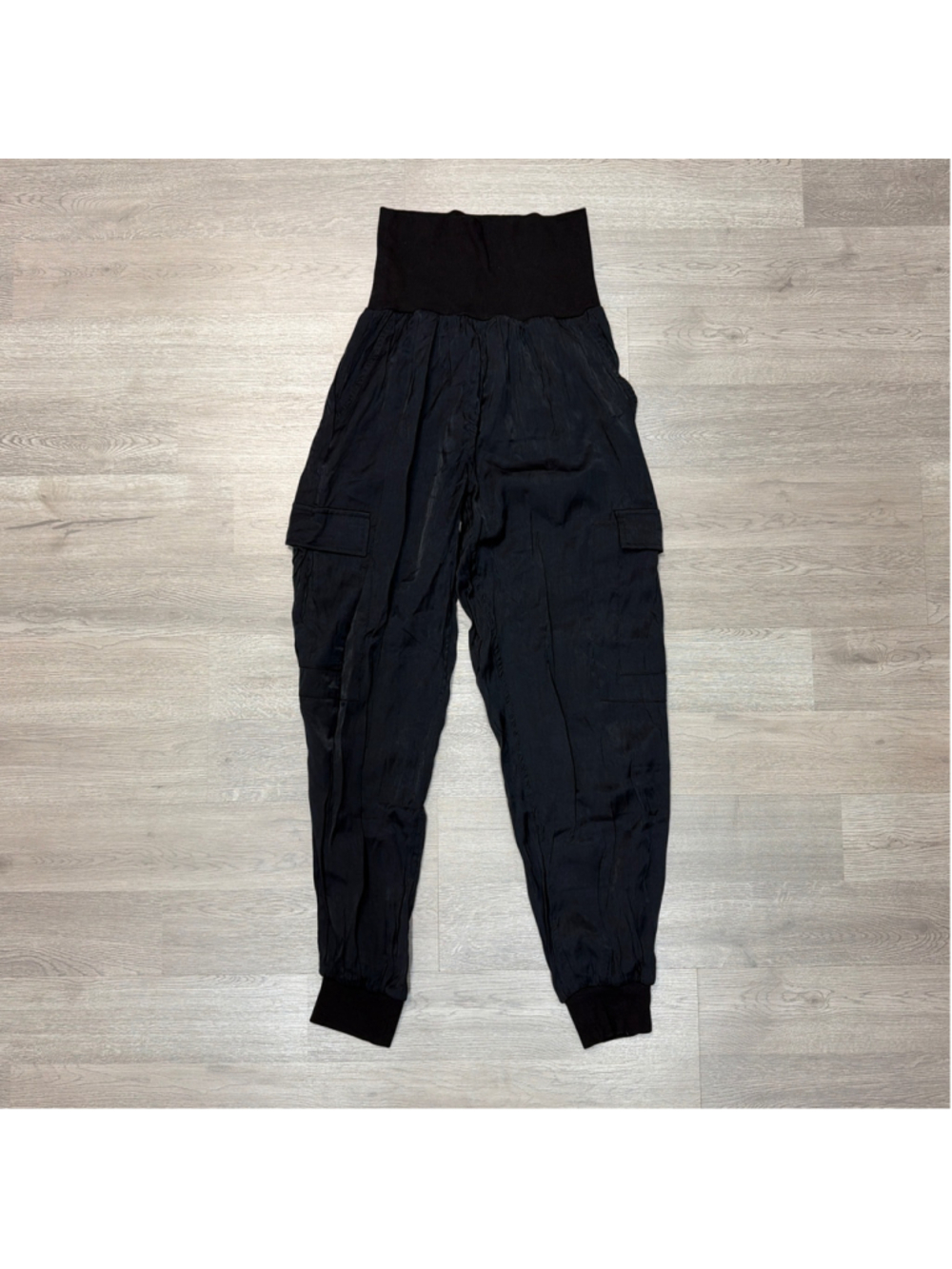 Anthropologie Mustard Seed Silky Cargo Pants Black Sz Small!